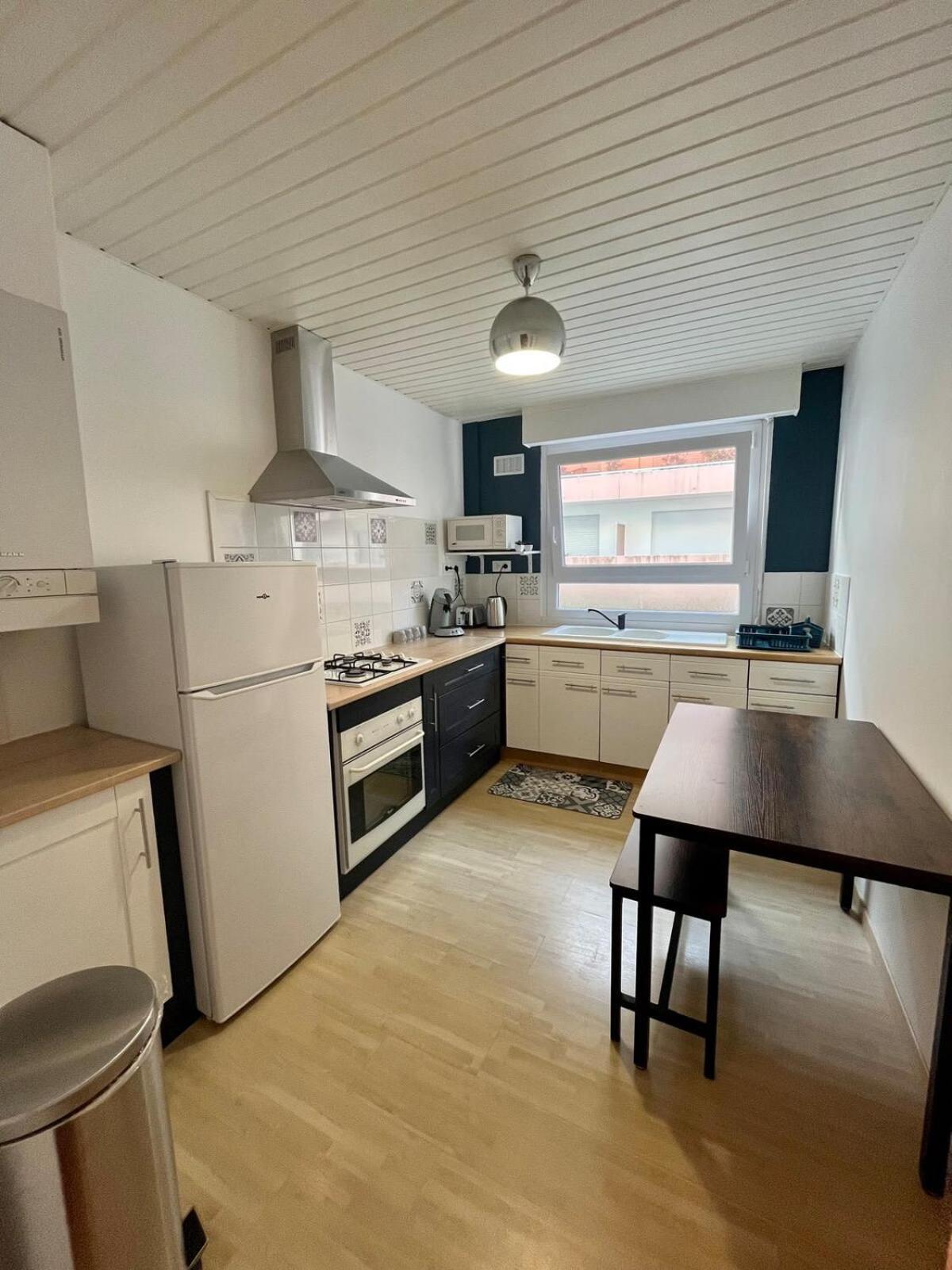 Joli Appartement Proche Centre 로리앙 외부 사진