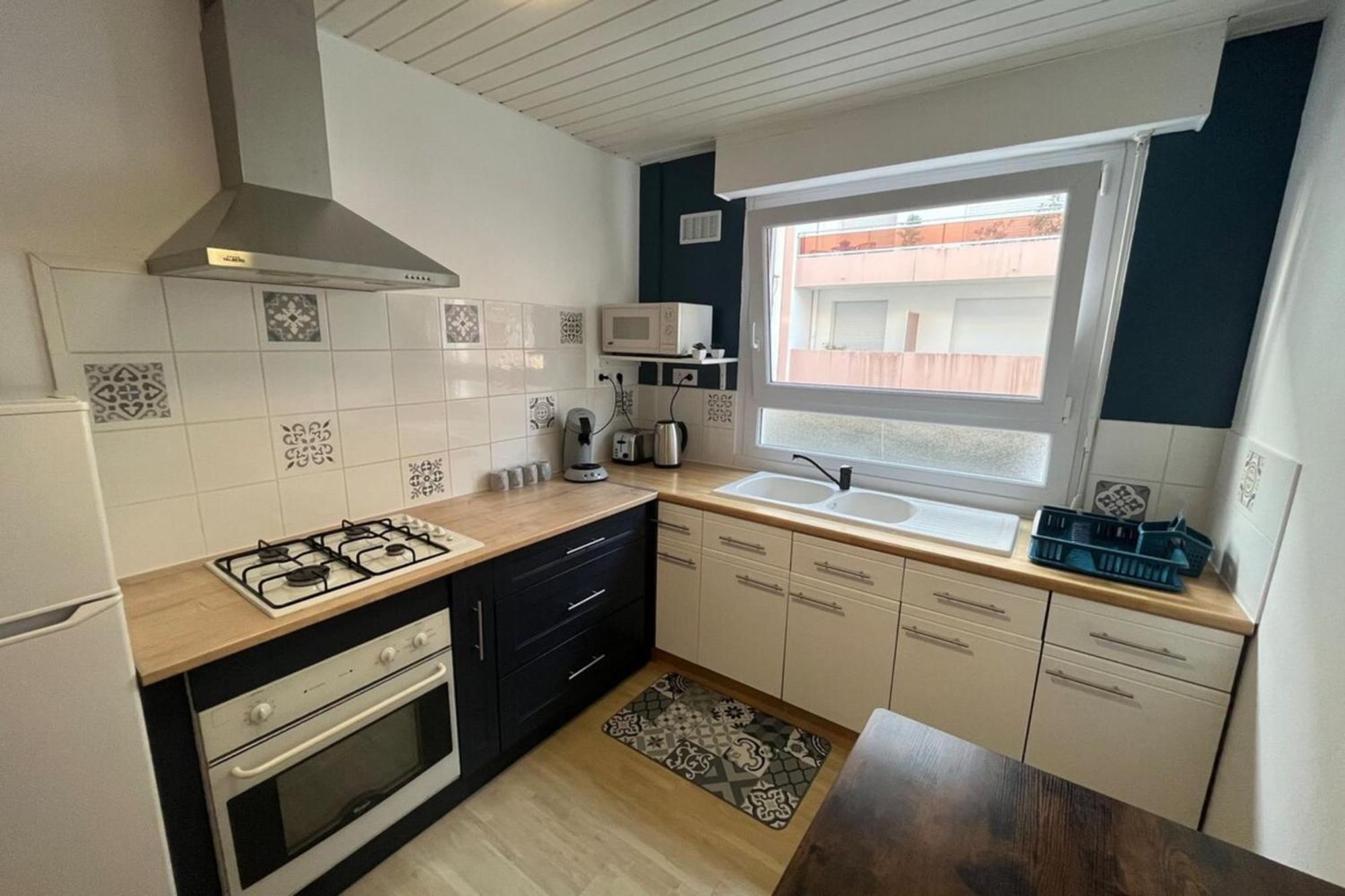 Joli Appartement Proche Centre 로리앙 외부 사진